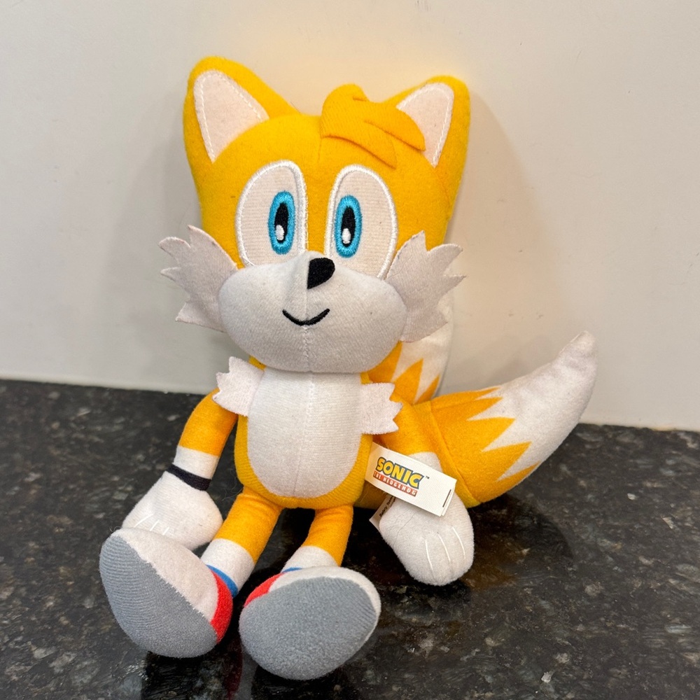 Tails Sonic the Hedgehog Plush Stuffed Animal. Size 9”